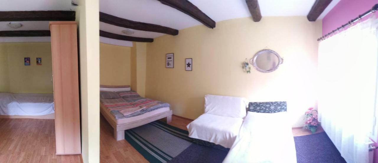 Apartment U Sarky Loket Luaran gambar